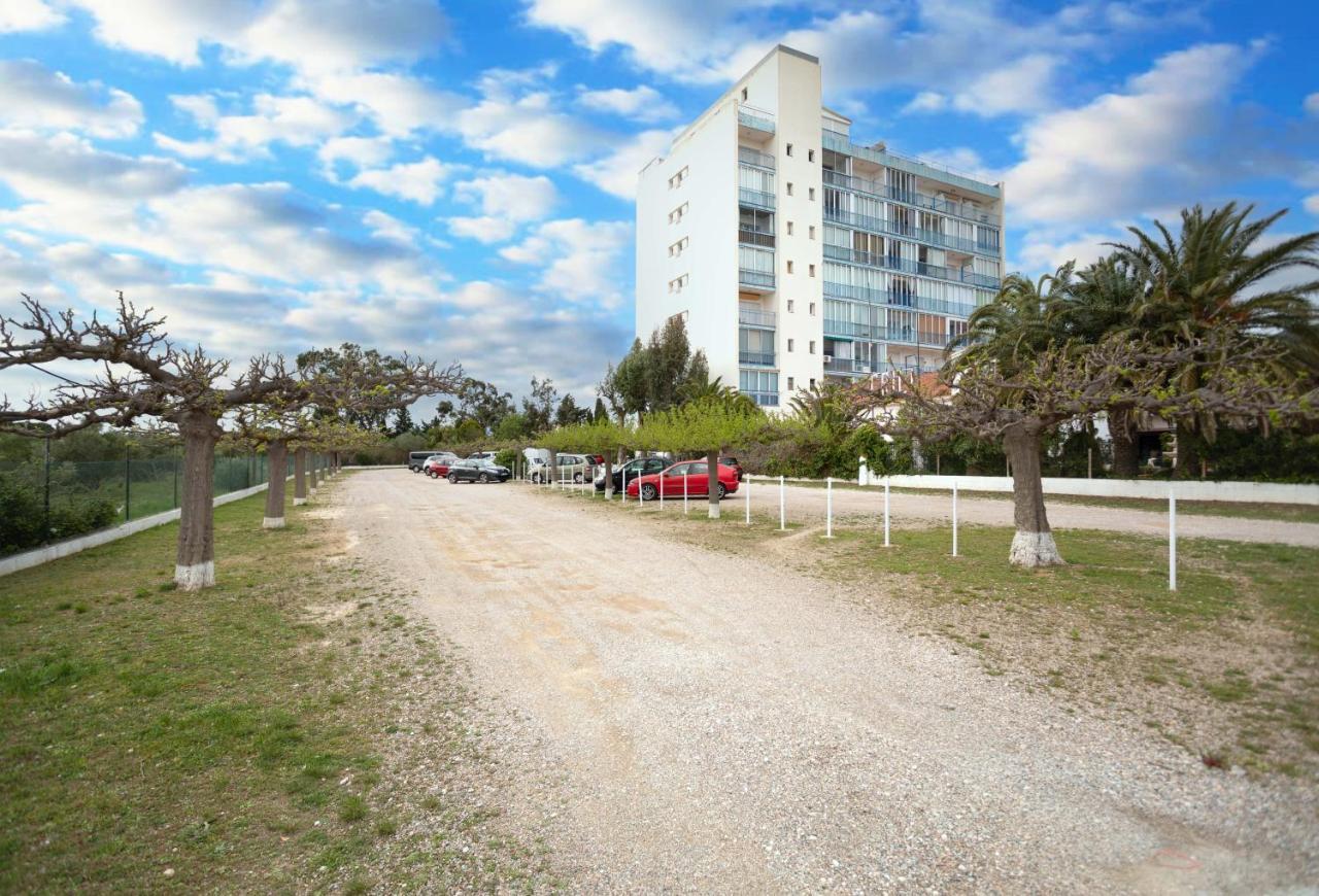 Apartamento Edificio La Masia Roses Exterior photo